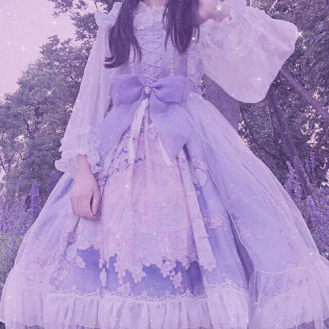 紫色系女生头像也许就这样默默陪伴着不经意间就是一辈子