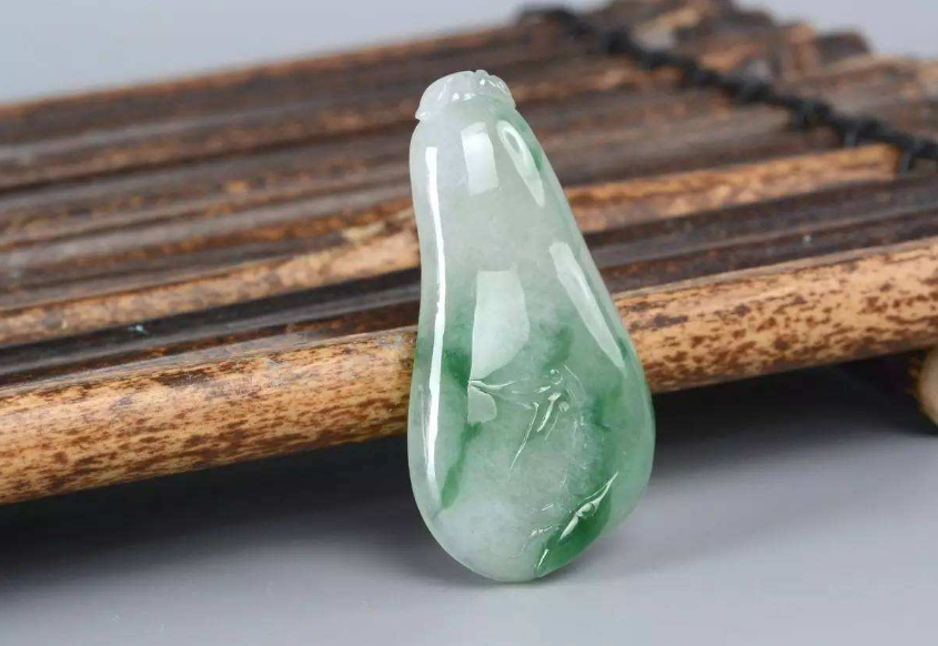 瓜果蔬菜大丰收都是一件让人感到幸福的事,因此把福挂称为福瓜也是