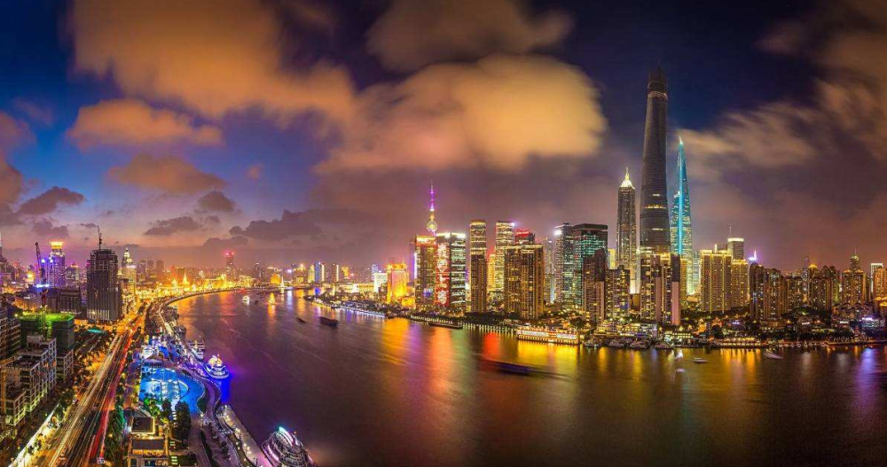 中国夜景"最美"的3大城市,重庆第三,香港第二,第一实至名归