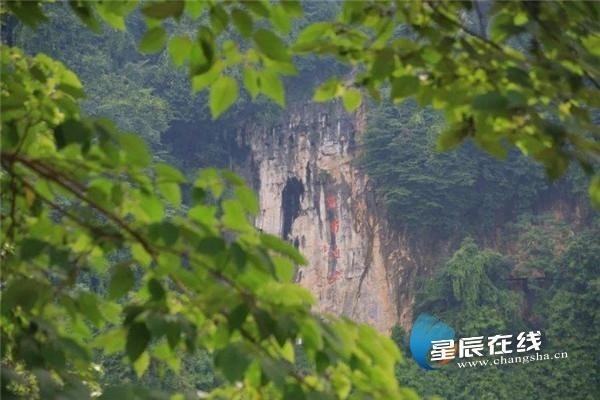 专访土司王后人彭司礼永顺土司王朝与芙蓉镇的历史渊源