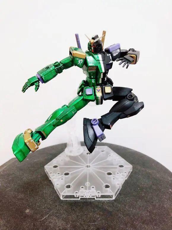 模玩控:田宫水性漆笔涂《假面骑士w》高达