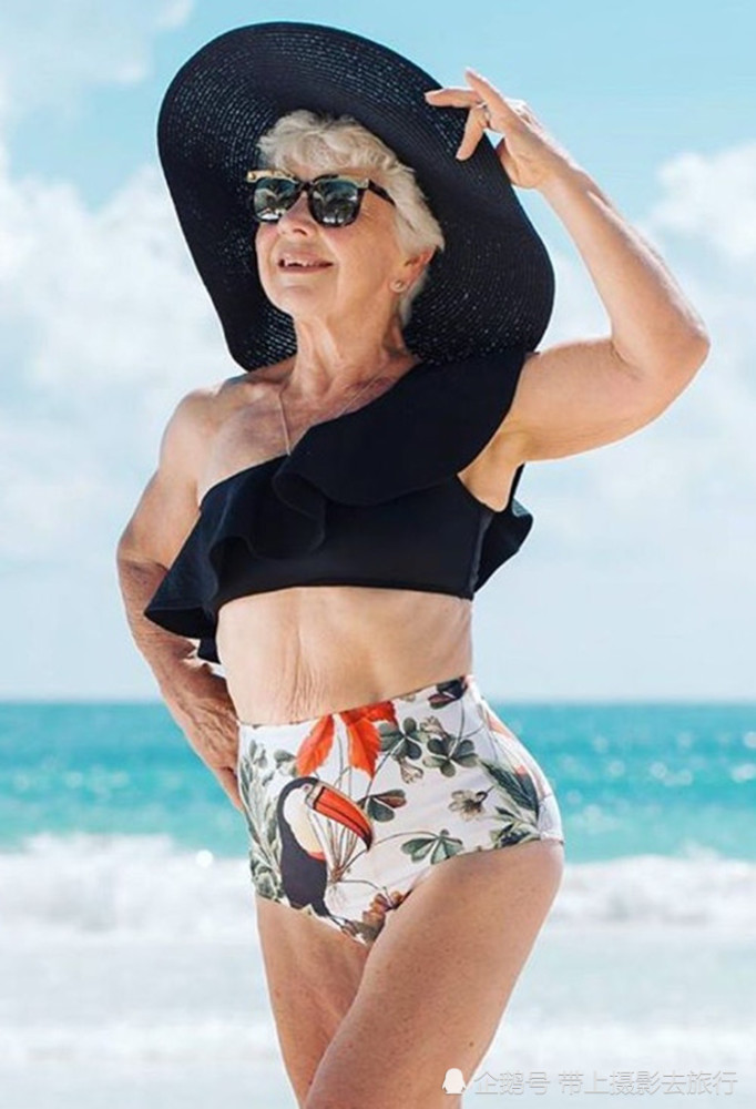 她70岁开始改写人生，从180斤到健身女王，只用了三年