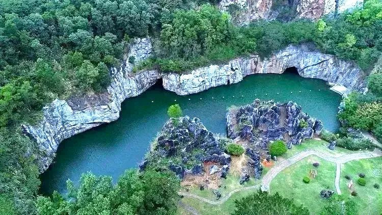 儋州石花水洞地质公园获批为国家4a级旅游景区