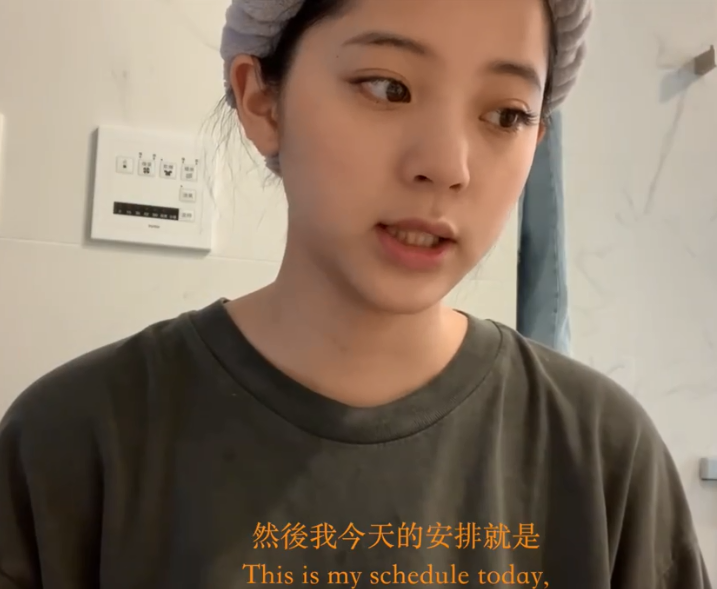 欧阳娜娜卸妆照,赵今麦卸妆照,蒋依依卸妆照,看到张子枫:心动