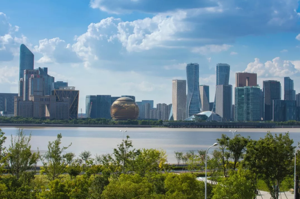 中国电子商务经济总量占gdp_我国经济gdp总量图(2)