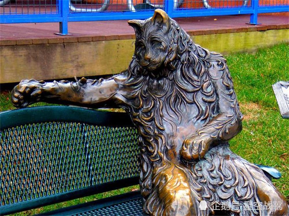 美国马里兰州的猫雕塑