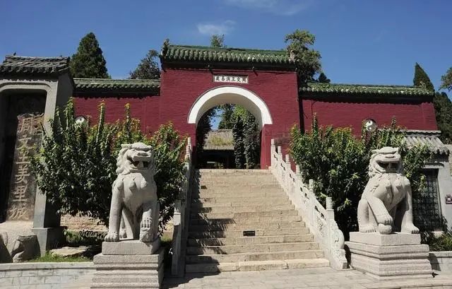 驻马店—北泉寺