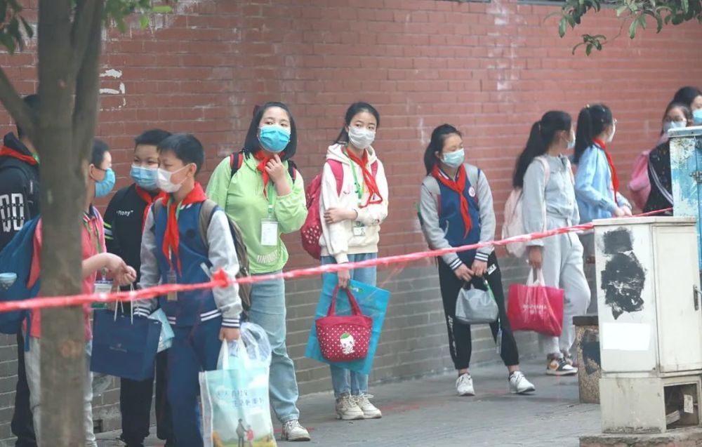 抚琴街道光荣小学 迟到的开学,别样的兴奋!