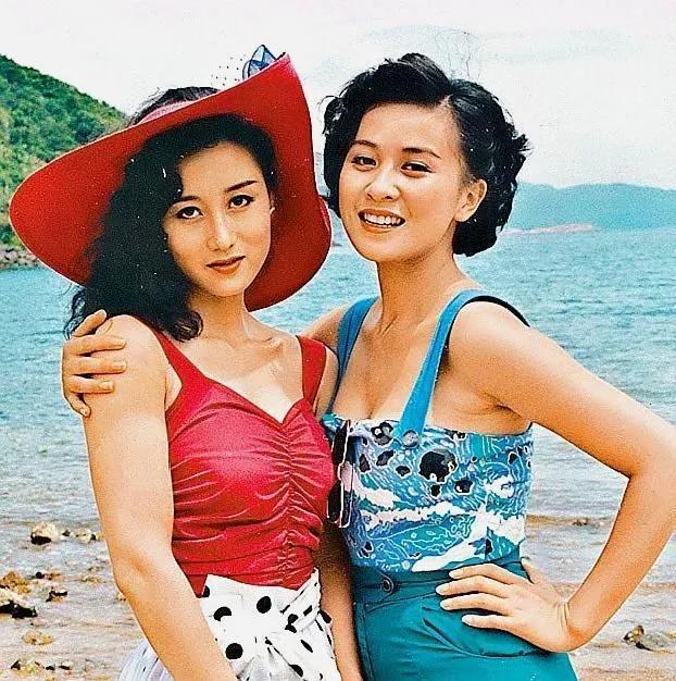 李连杰遇到利智,抛弃黄秋燕:对不起我对你只有感激,没