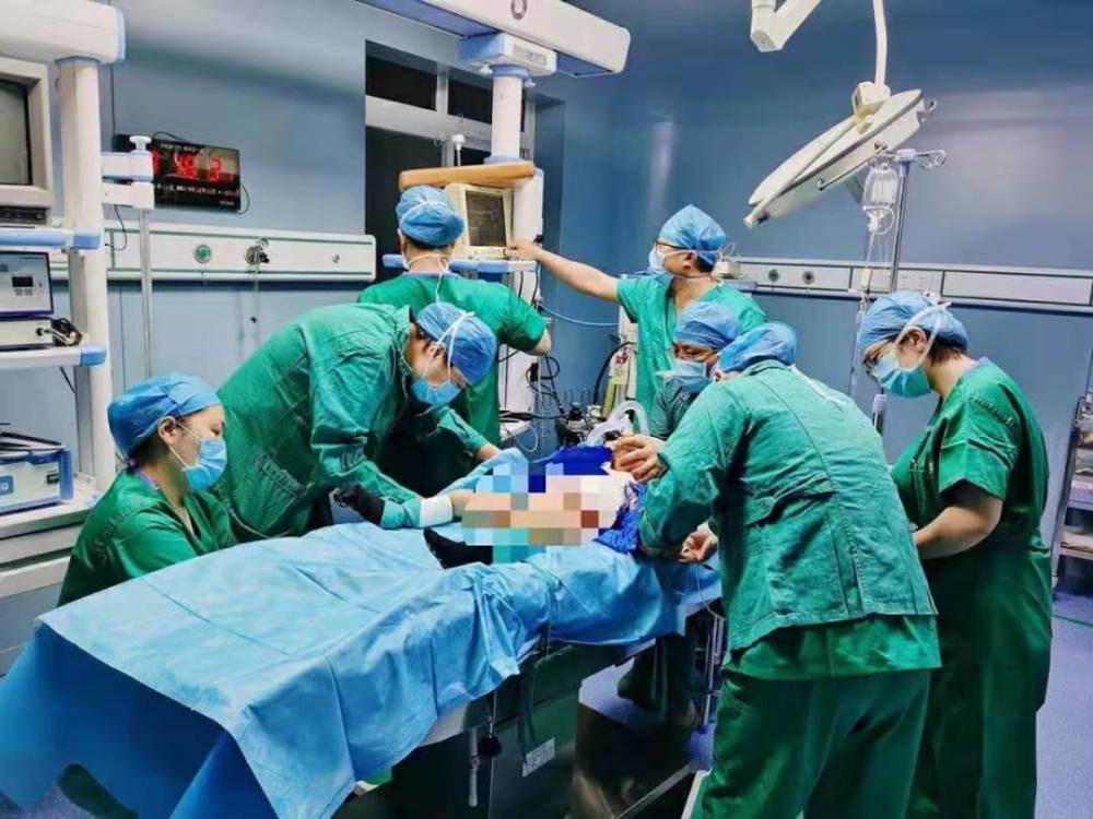 剖腹产并非打麻药睡一觉,术前术后"讲究多",准备剖的孕妈看