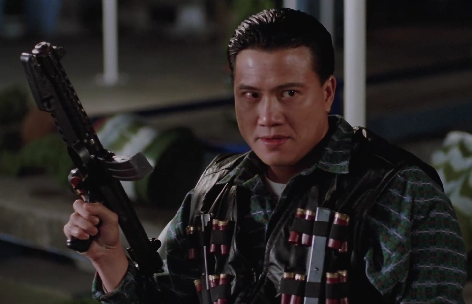 电影《江湖情》中的万梓良,演技爆棚,连周润发刘德华都成了配角