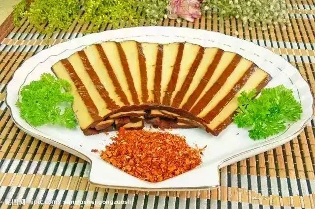 四川东出北上综合交通枢纽的重要节点 渠江三桥 诱人的美食 渠县可真
