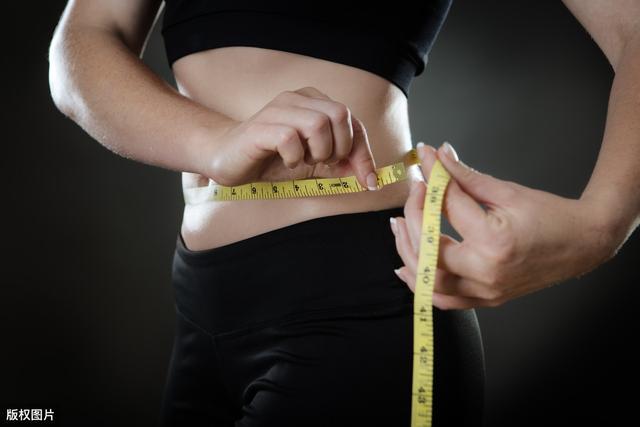 减脂达人传授：5个燃脂技巧，坚持90天，体重下降30斤