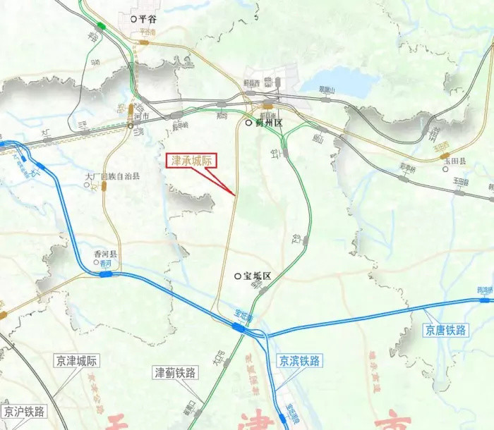 玉田西,遵化西,半壁山,接入京沈高铁承德南站,并设联络线至承德站