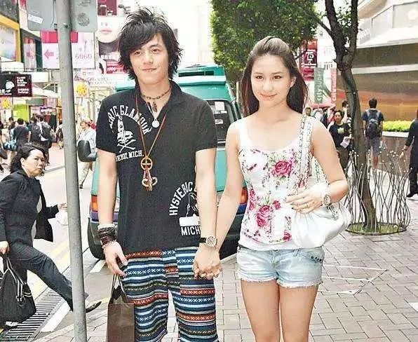 相比何超莲不靠谱的历任男友,窦骁豪门女婿的位置稳了