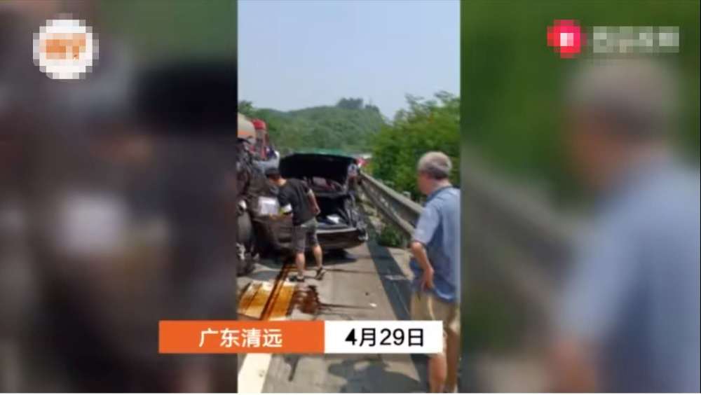 广东清远发生车祸,位于清连高速,多车相撞挤成一团