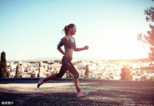 坚持每天跑步1小时，2个月后，身体会有哪些方面的变化？