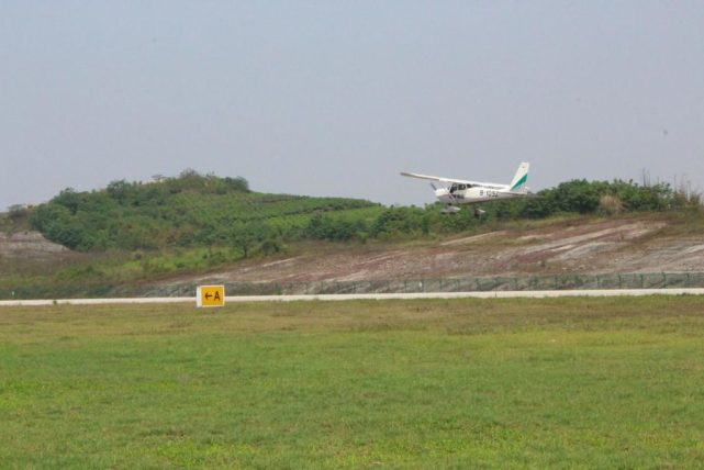 "重庆永川—自贡"航线首飞成功