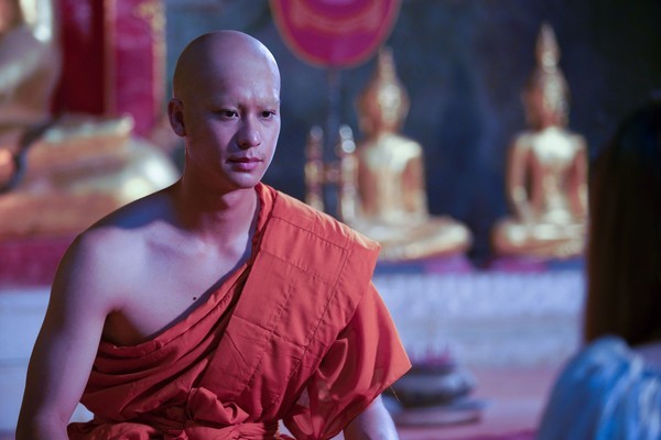 《这个高中没有鬼》后,泰国再推正宗爆笑恐怖喜剧《凄厉人僧》,特别