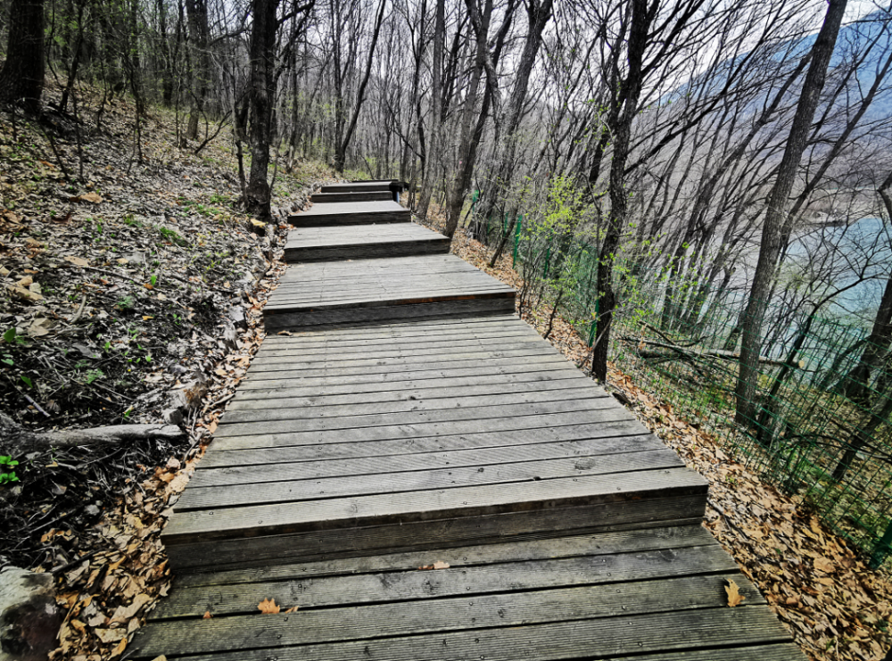 五一相约北大湖:沿登山步道,登吉林市最高峰