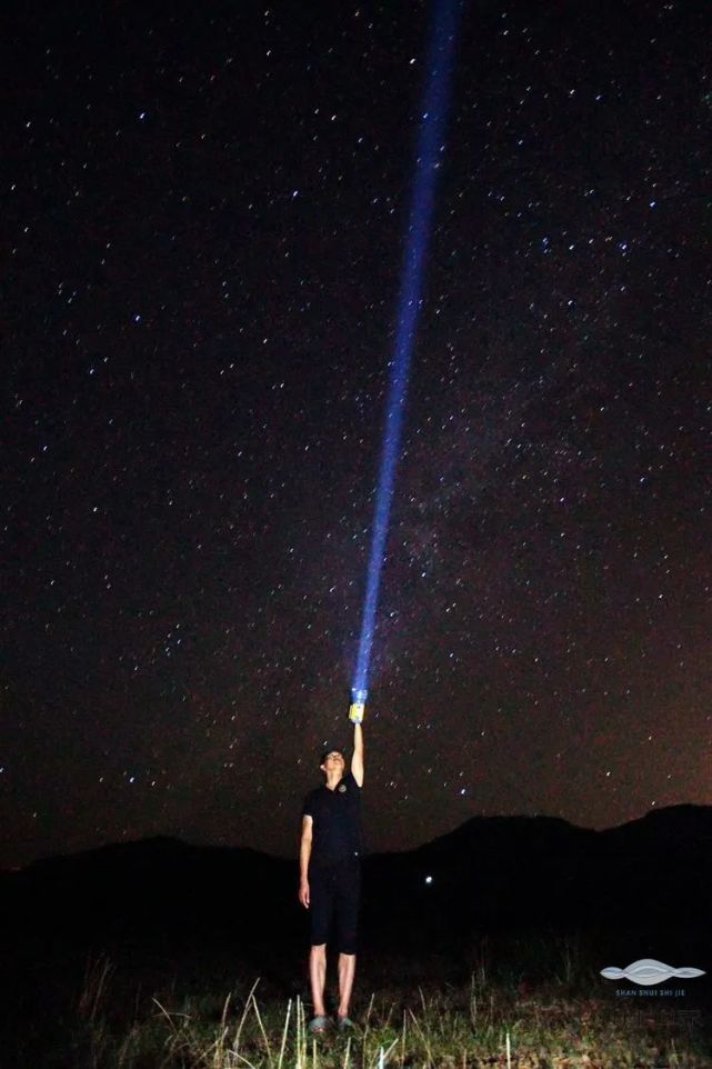 "五一"去沙湾,睡在森林里数星星!