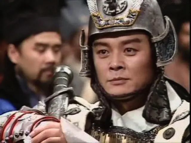 94年版《三国演义》周瑜剧照(洪宇宙 饰)