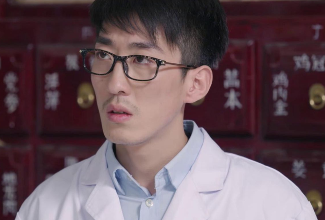 彭禺厶每年新电影就没断过