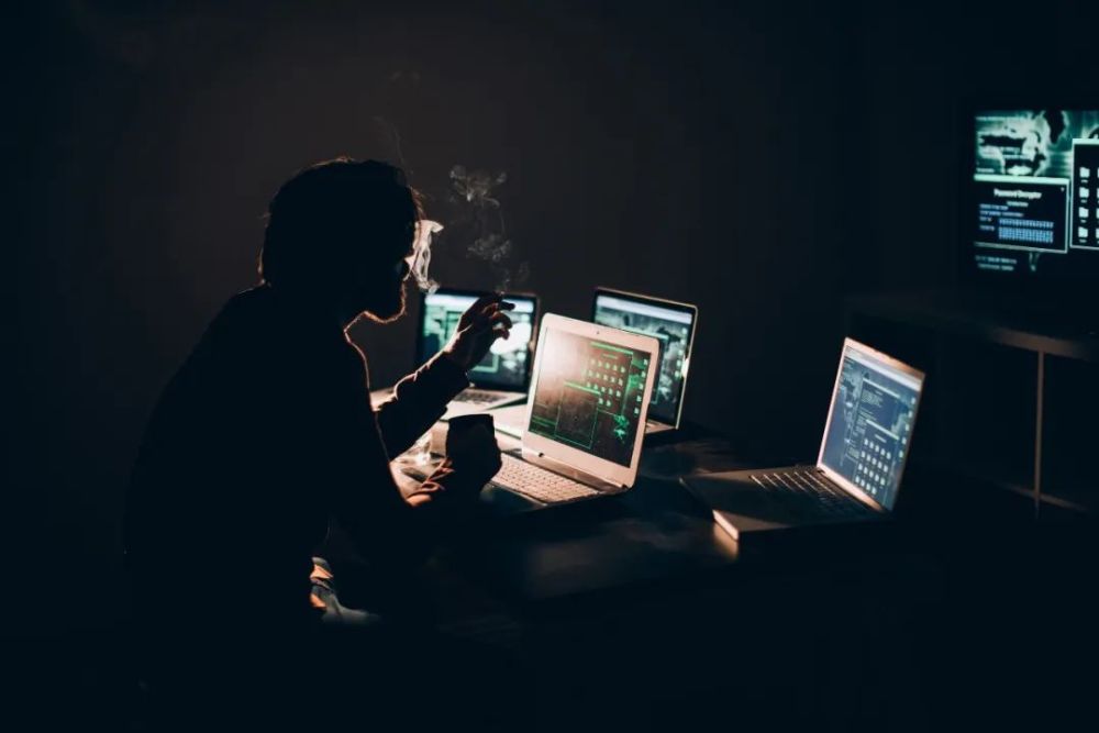 “人肉搜索”背靠灰色江湖：个人隐私交易链