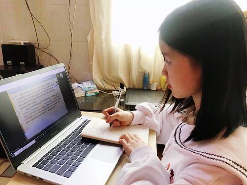 开学后学生面临哪些问题,为何状态不佳?老师和家长:理解,但更心急