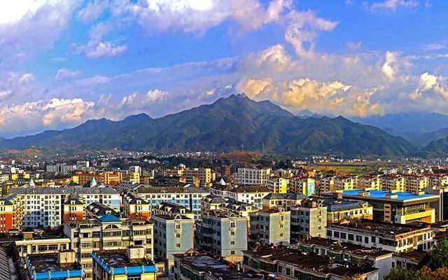 90年代gdp翻了几倍_90年代