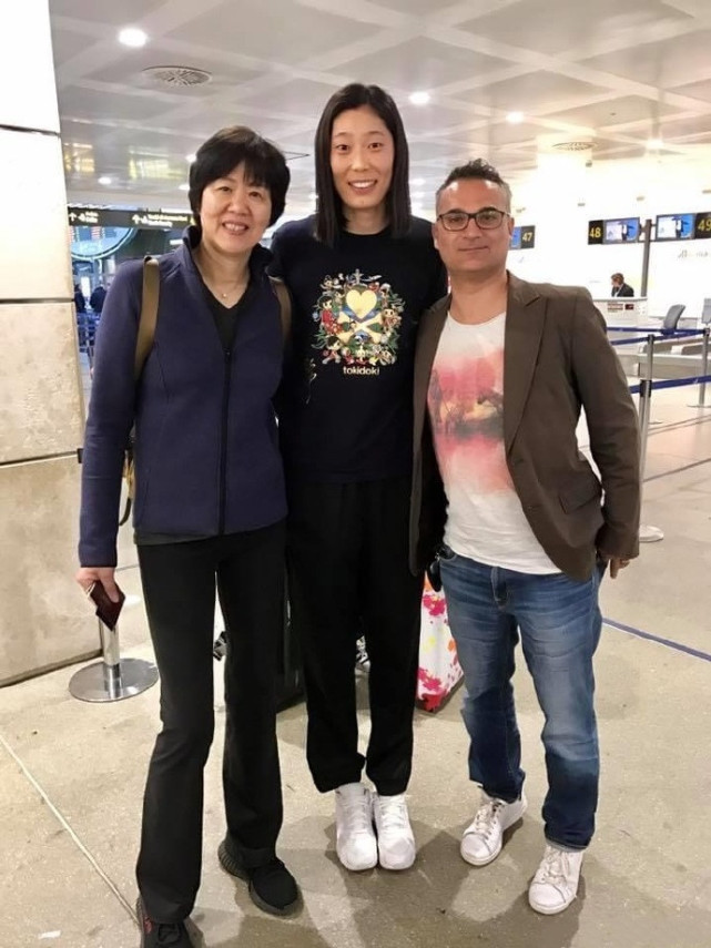 经纪人马尔可发文:想念朱婷和郎平,曾接触过李盈莹引