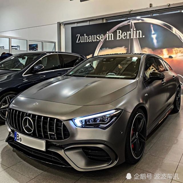 全新奔驰amg cla45 s猎装版实拍,外观很优雅并且性能