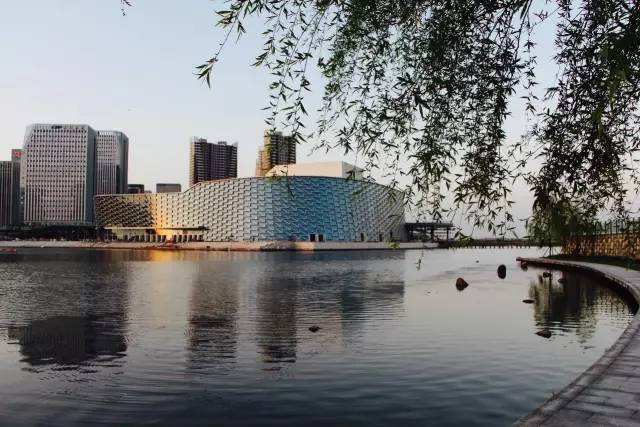 杭州市余杭区经济总量_杭州市余杭区地图(3)