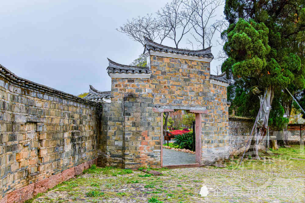 赣州石城县大畲古村,紧靠武夷山脉的客家古村,古韵浓郁景色熟悉