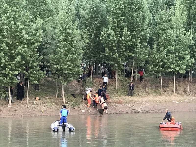 邯郸蓝天救援队肥乡区营口高速路口附近溺水救援