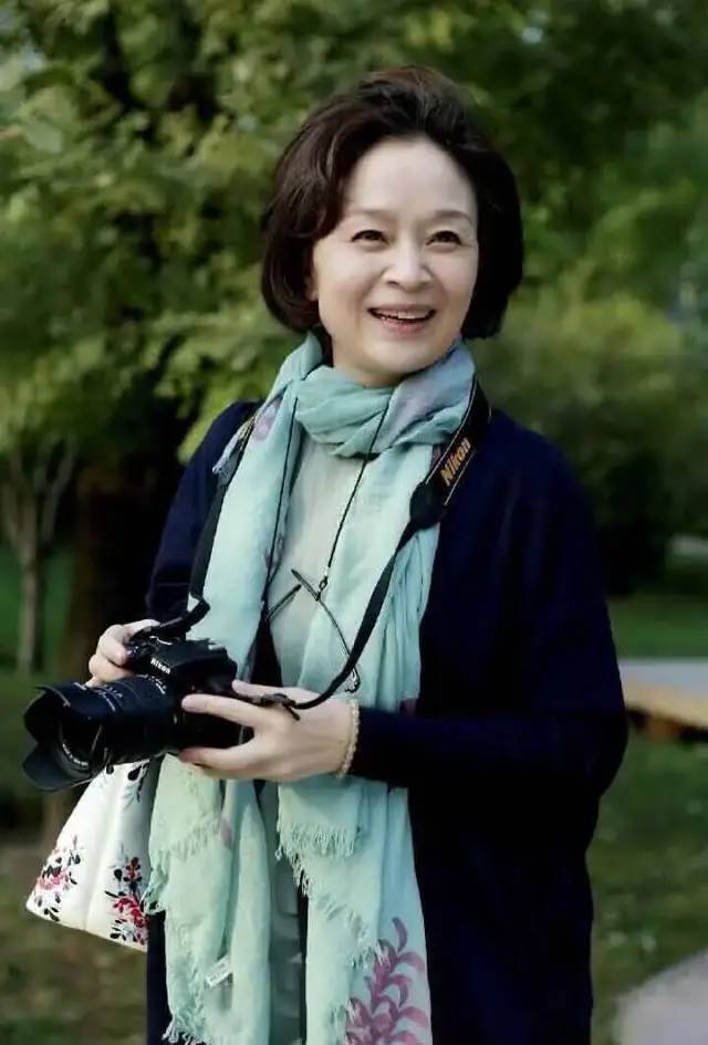 62岁老戏骨刘莉莉,低调演戏30年零绯闻,丈夫也是演员