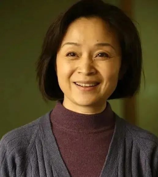 62岁老戏骨刘莉莉,低调演戏30年零绯闻,丈夫也是演员惹人羡