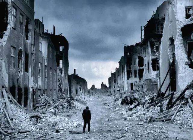 没有大规模战争场面,这8部二战片照样成为影史经典