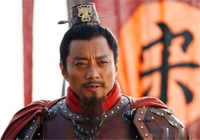 水浒传,为什么晁盖临死也不愿将首领位置传给宋江?背后有原因