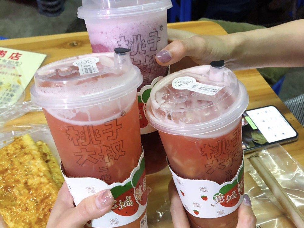 每千人拥有近1.5家，东莞奶茶店密度为何全国最大？