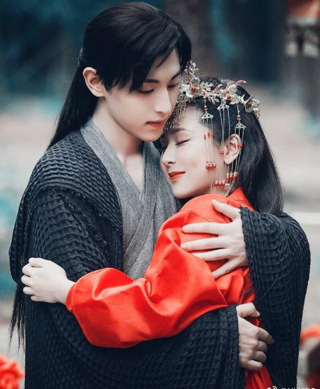 《香蜜沉沉烬如霜》旭凤10个造型,两个新郎装,你觉得