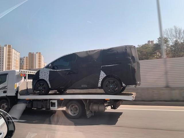 或于2021年推出 全新现代H-1辉翼谍照