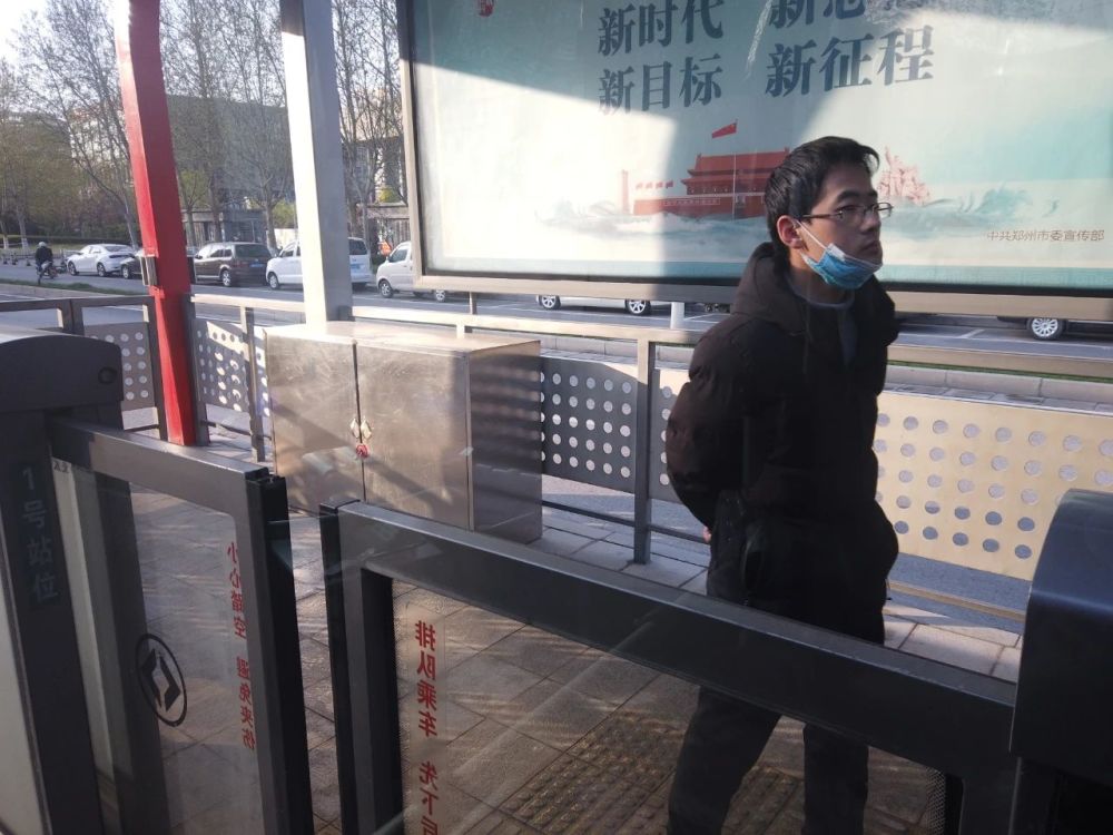 走吧，这座城最终没把你留下！高房租高房价，还要逼走多少人呢？