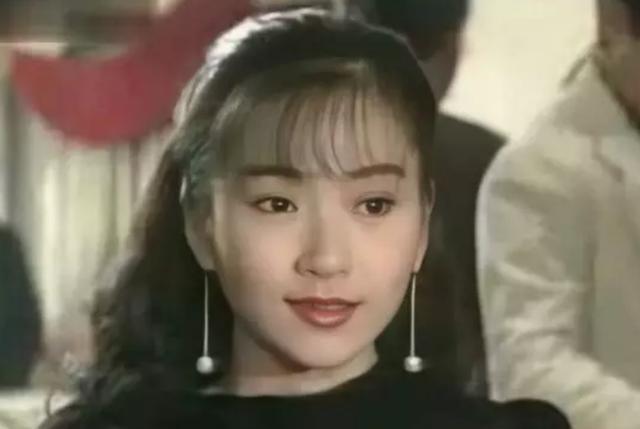 贤惠的素云这是《欢喜楼》的苏逸涵《爸爸的本尊》的吴家幺女吴美惠
