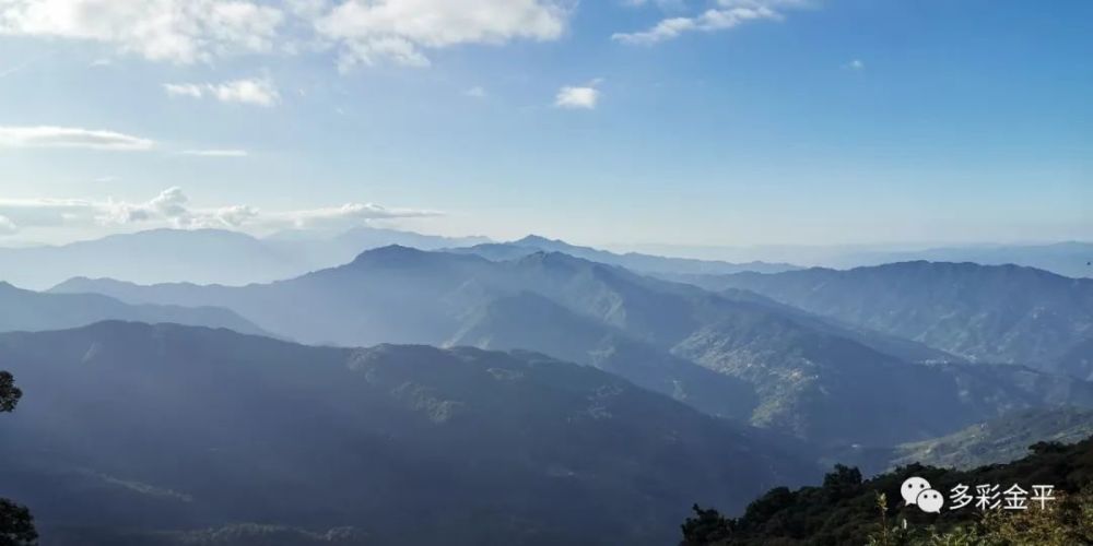 西隆山主峰有"滇南珠穆郎玛峰"之称