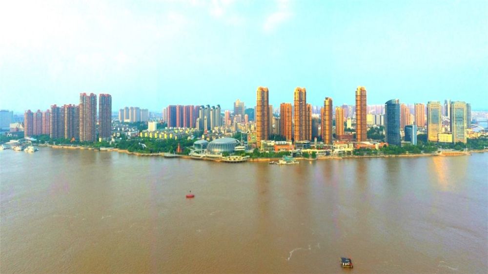 滁州市经济总量相当于贵州省哪个市