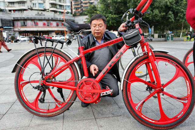 中国59岁大爷,首创"360度踩踏"自行车,厂商出660万收购被拒