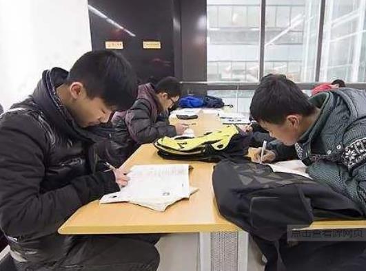 初中生公认"抄作业"的7句暗号,说过3句以上,肯定是