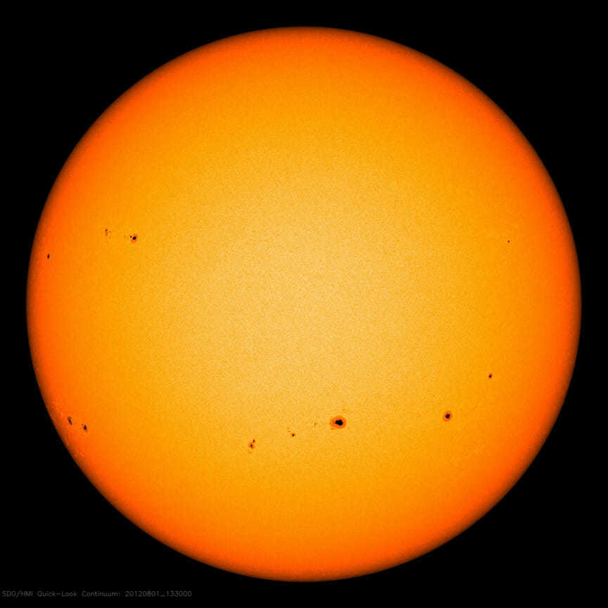 nasa的太阳动力学观测卫星(sdo)拍摄到的太阳.(credit: nasa/sdo)