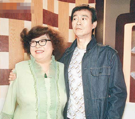 沈殿霞年轻时也很漂亮,捧红丈夫却惨遭背叛,留千万遗产含恨而终